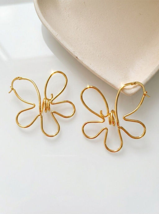 Стильные серьги