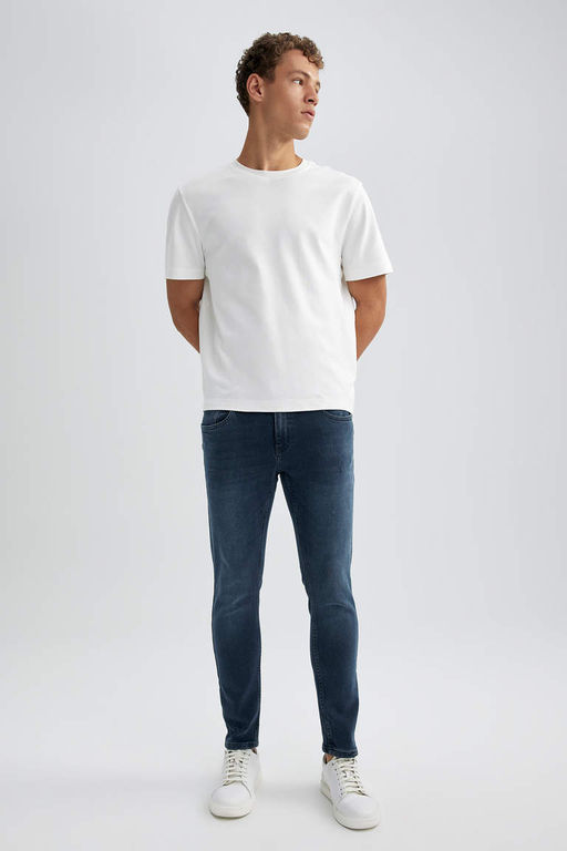 Узкие джинсовые брюки комфортного кроя с нормальной талией и узкими штанинами - Defacto фото 4