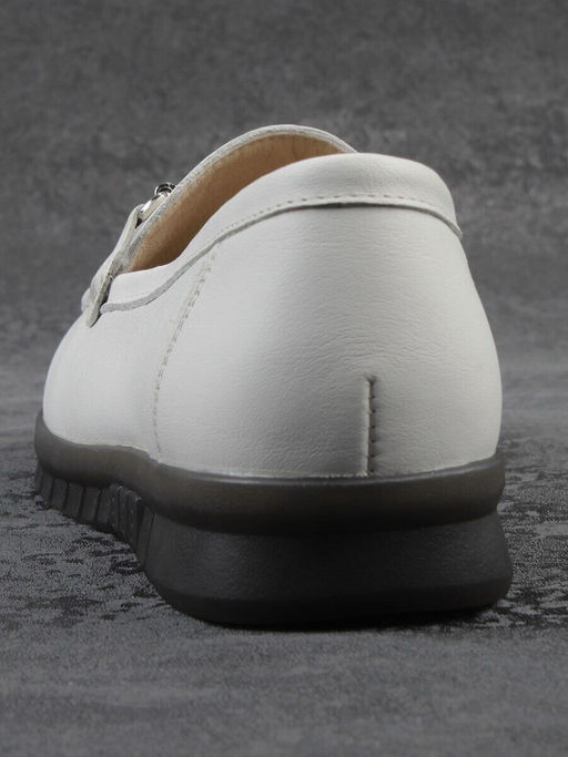 06-DYL121-2 MILK Туфли женские (натуральная кожа)