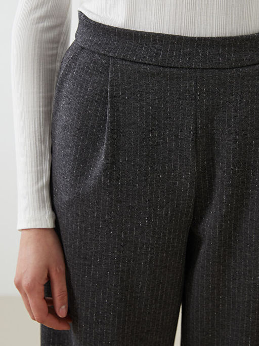 Beli Lastikli ?izgili Kad?n Pantolon