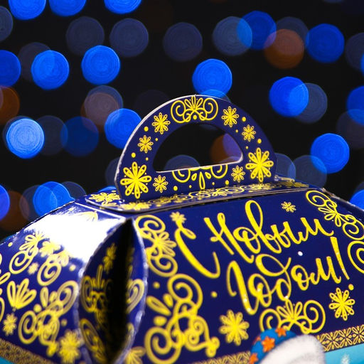 Цена за 10 шт. Подарочная коробка Дед Мороз и Снегурочка 18,5 x 12,5 x 19 см - Simaland фото 5