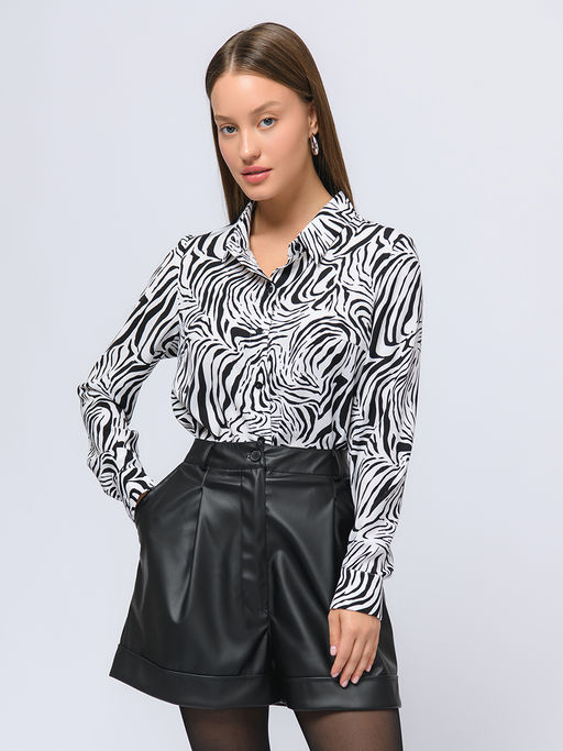 Блуза белого цвета с анималистичным принтом и отложным воротником - 1001dress фото 2