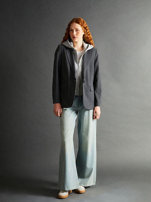 Kap??onlu Kad?n Blazer Ceket