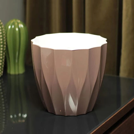 Цена за 2 шт. Кашпо для цветов пластиковое 1,9л d-16см "Флюте со вставкой мокко