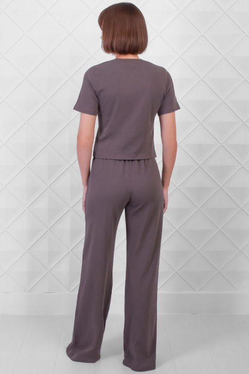 Арт. 10801/4 Пижама с брюками 44-52 (5 шт) Цвет:верх- кофейный, низ- кофейный