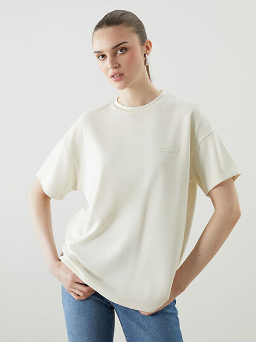 Modal Kar???ml? Nak??l? Oversize Kad?n Ti??rt