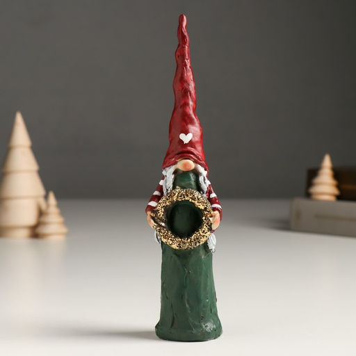 Сувенир полистоун "Дедуля с мешком/Бабуля с венком в колпаке с сердцем" МИКС 3х3,5х18 см