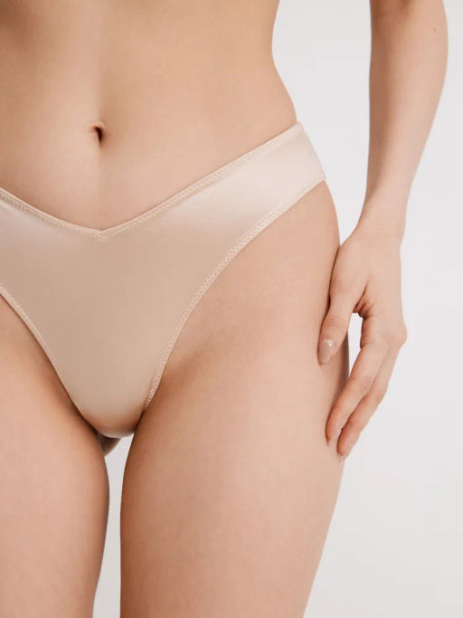 Infinity / Трусы стринги-бразилиано жен. Lora бежевый - Infinity Lingerie фото 3