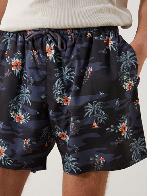 K?sa Boy Desenli Erkek Deniz ?ortu