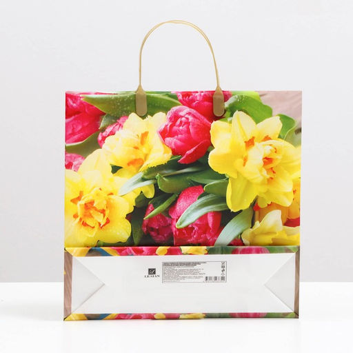 Цена за 10 шт. Пакет Букет для мамы, мягкий пластик, 30?30 см, 120 мкм