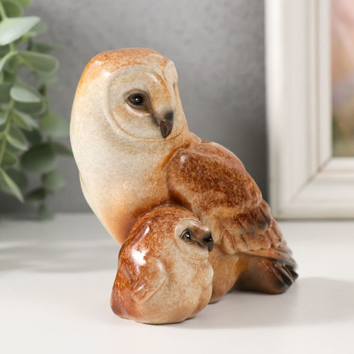 Фигурка полистоун лак «Обыкновенная сипуха (сова) с детёнышем», 11.5×6.5×10.2 см