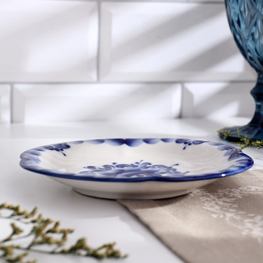 Блюдце фарфоровое «Пирожковница», d=16 см, гжель