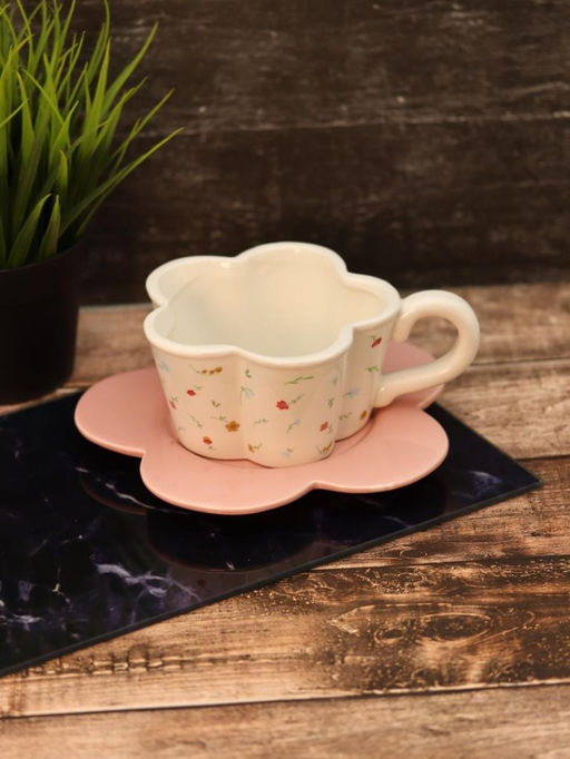 Кружка керамическая с блюдцем Cozy dishes, white