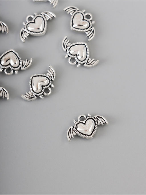 Цена за 2 шт. Декор для творчества металл «Сердце-чертёнок», серебро, набор 10 шт., 1.1×1.8×0.2 см