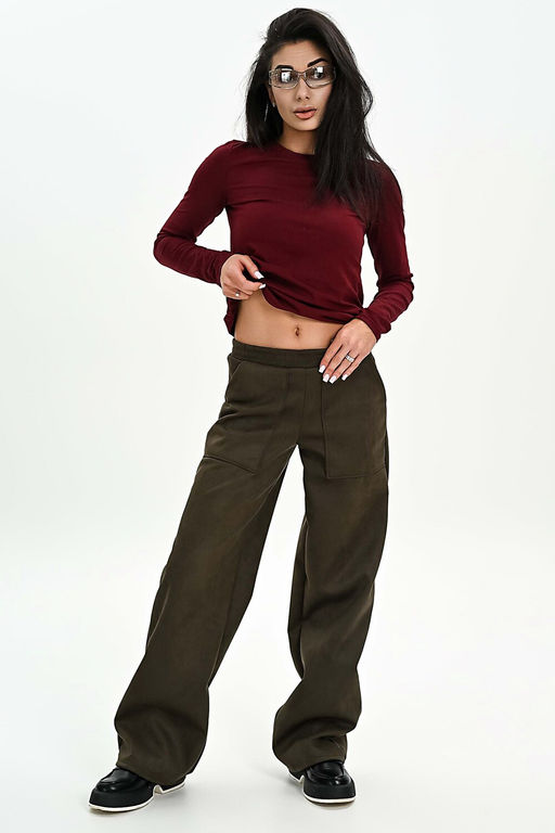 Брюки из мягкой эко замши