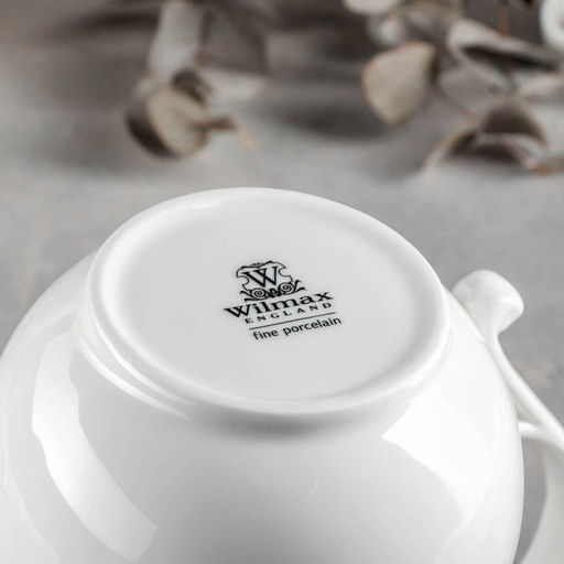 Кувшин фарфоровый Wilmax, 1.6 л, цвет белый