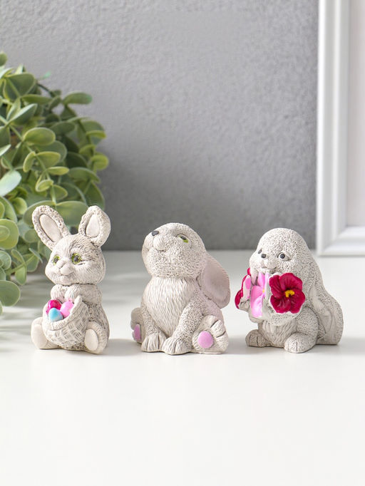 Набор фигурок 3 шт. Весёлые кролики, 6?5 см