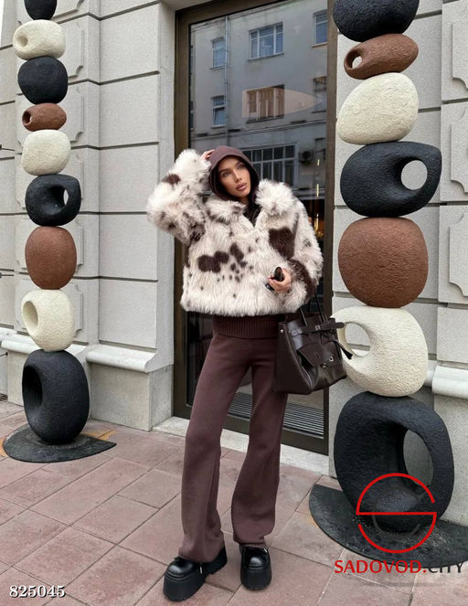 Шуба женская из искусственного меха