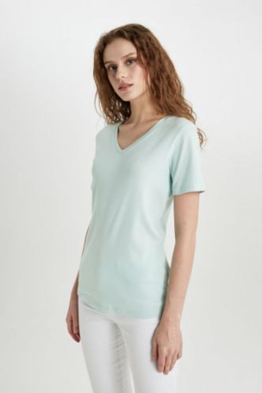 Slim Fit Dar Kesim V Yaka Ribana Basic Duz %100 Pamuk K?sa Kollu Tisort