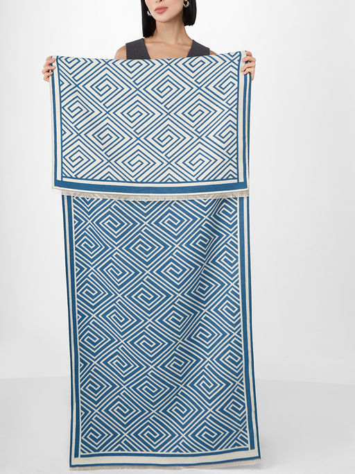 в составе ШЕРСТЬ и КАШЕМИР Большой, мягкий, теплый однотонный двусторонний палантин. - Tantino фото 2