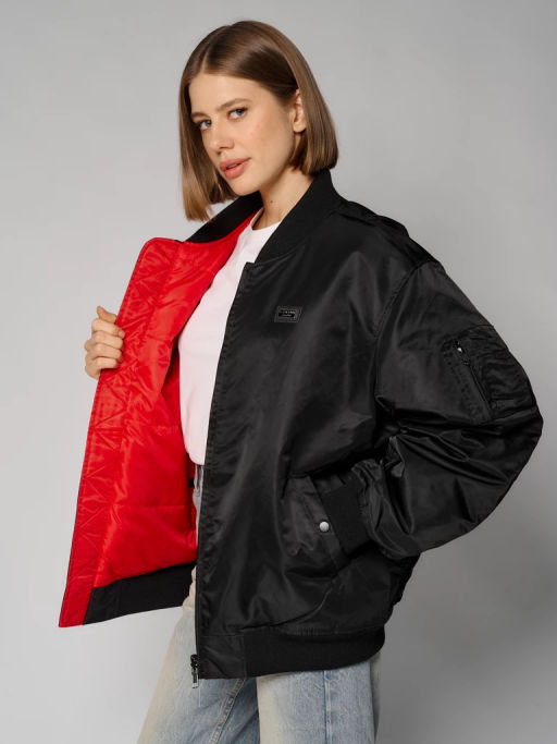 Куртка- бомбер женская 12411-22039 black/red