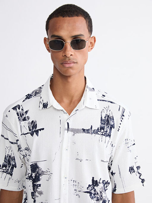 Regular Fit K?sa Kollu Desenli Erkek G?mlek