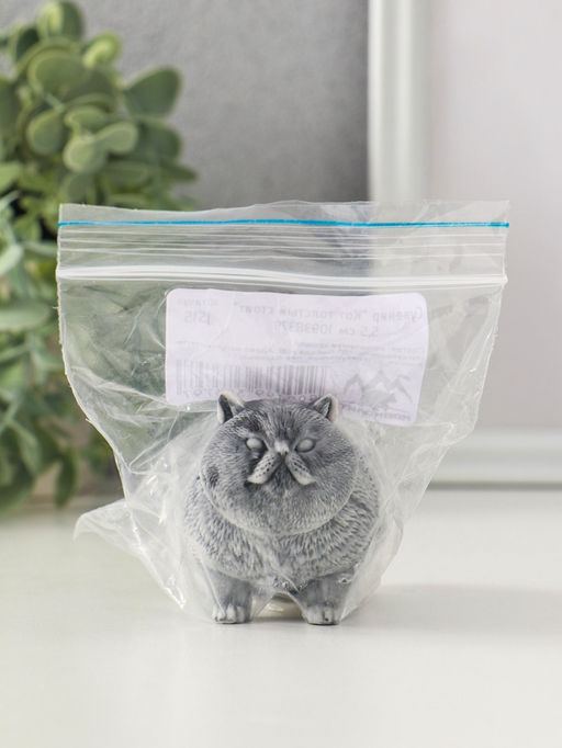 Сувенир "Кот толстый стоит" 5,5 см