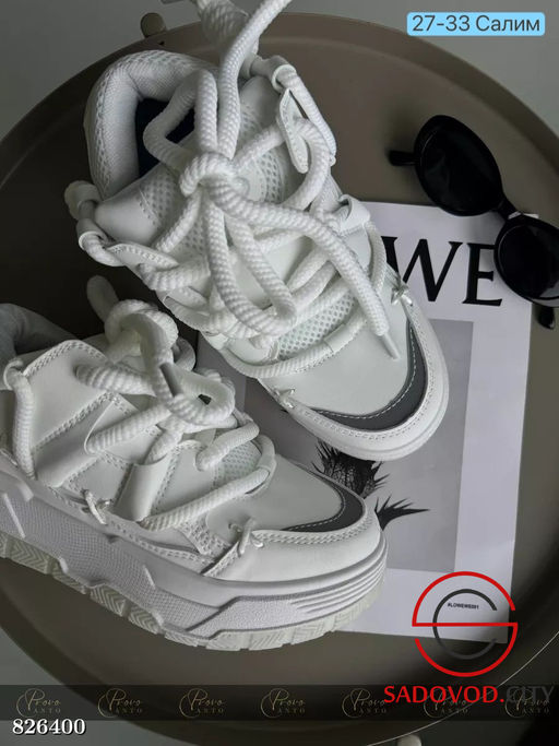 Кроссовки женские весенние