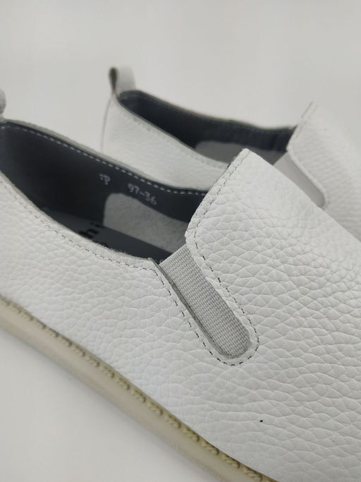 Слипоны,НАТУРАЛЬНАЯ КОЖА Pirochi