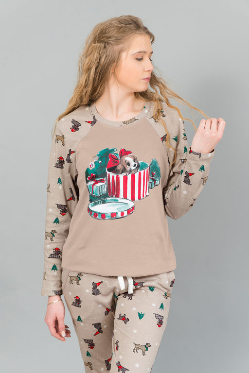 Женская пижама с брюками и кофтой 144