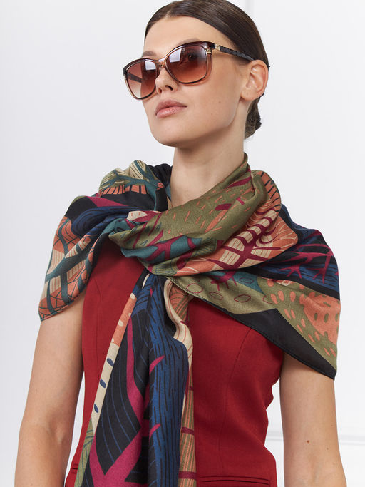 Палантин с рисунком