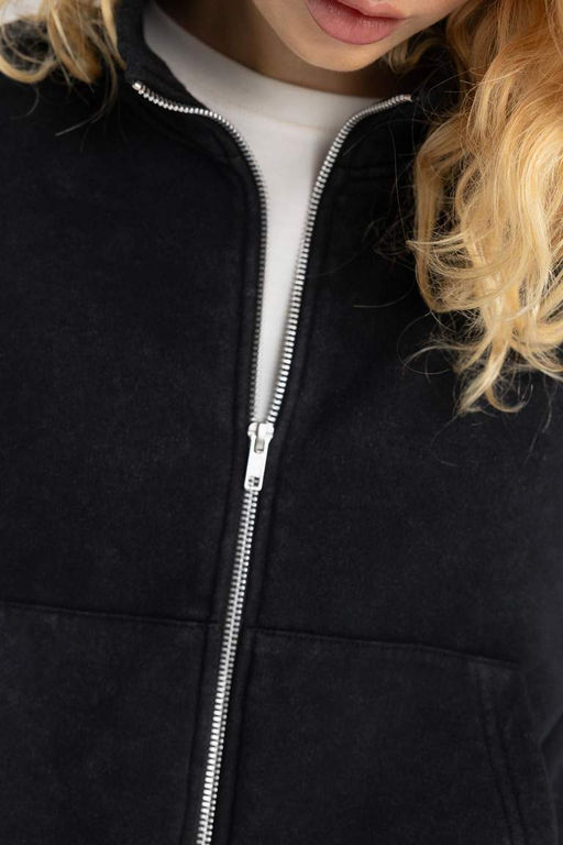 Толстовка на молнии из плотной моющейся ткани с эффектом потертости Cool - Defacto фото 6