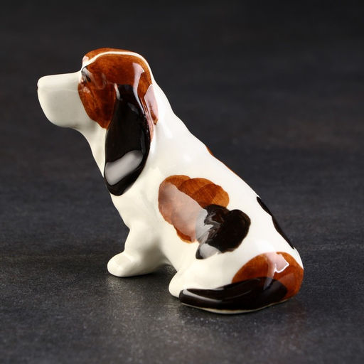 Фигурка фарфоровая «Бассет-хаунт», 7 см, авторская роспись