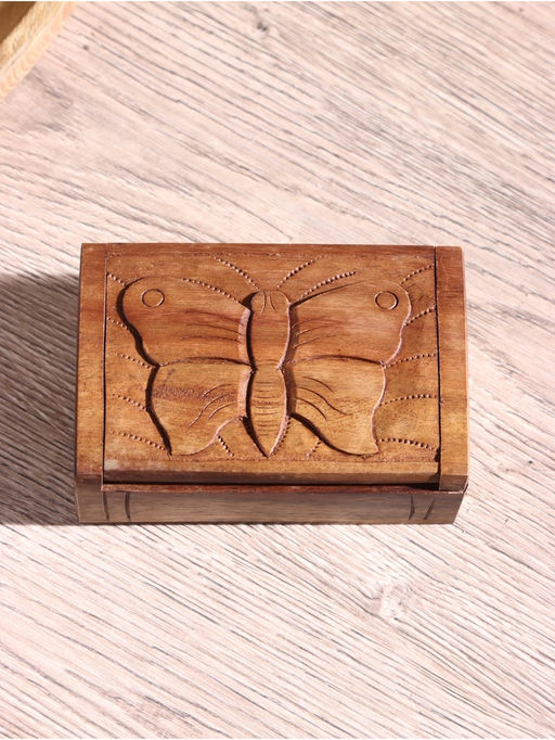 Шкатулка резная «Бабочка», 11×7×3.5 см, дерево соно