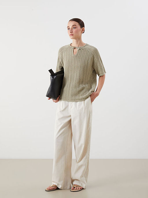 Ba?lamal? Yaka Ajurlu Kad?n Triko Kazak