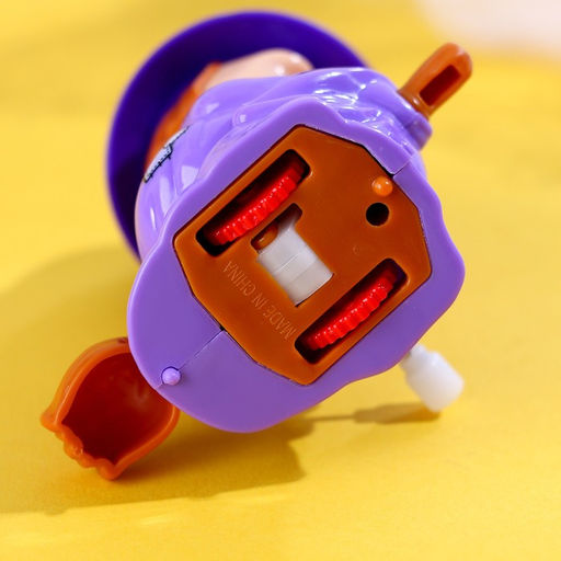 Цена за 12 шт. Игрушка заводная Ведьма - Simaland фото 4