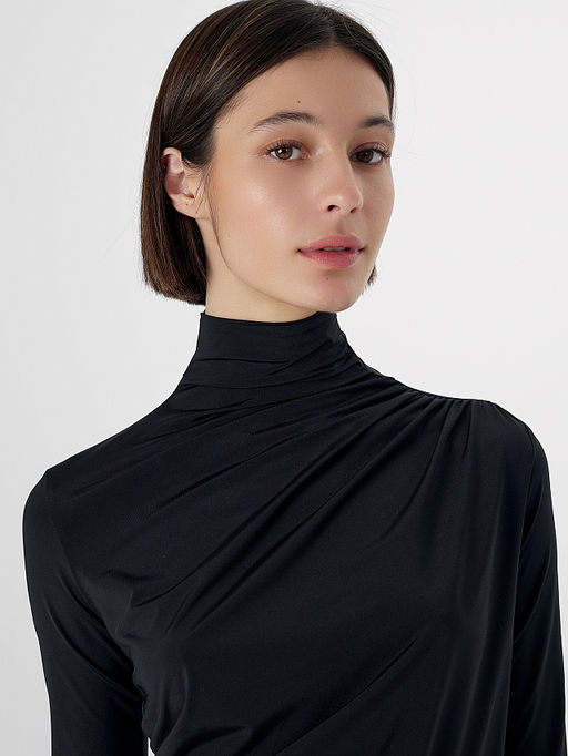 Джемпер женский черный