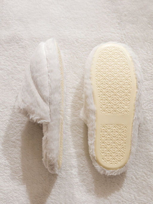 Nak??l? Pel?? K?z ?ocuk Ev Terli?i