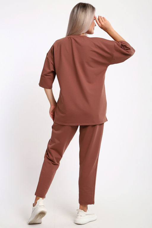 651 Костюм женский