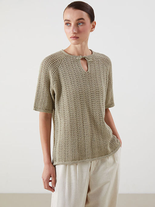 Ba?lamal? Yaka Ajurlu Kad?n Triko Kazak