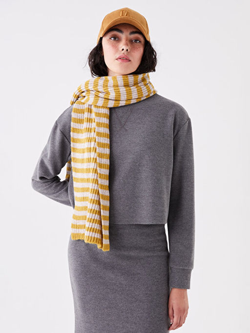 Bisiklet Yaka D?z Uzun Kollu Kad?n Triko Kazak