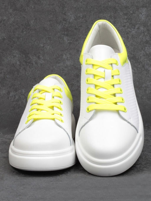 05-D024T WHITE Кроссовки женские (натуральная кожа, пенка)