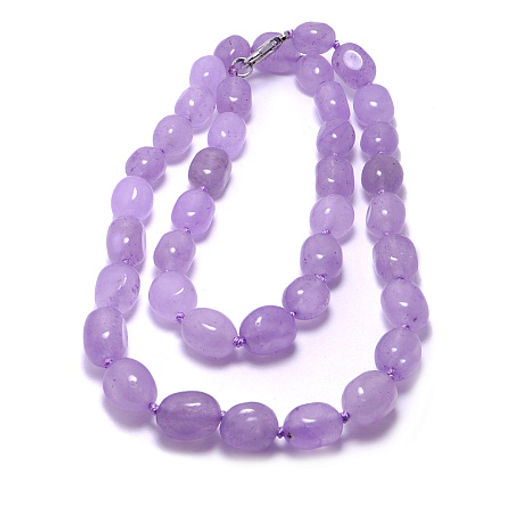 Бусы из камня Лавандовый аметист привлекает верных, надежных друзей, любовь