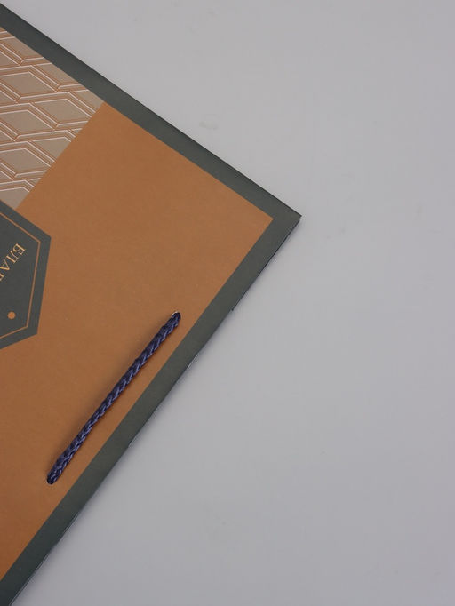 Пакет подарочный ламинированный «Сдержанный стиль», 26×12×32 см