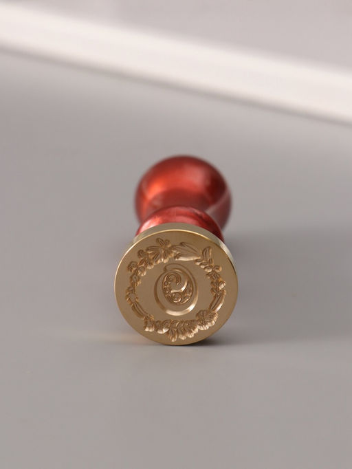 Печать для сургуча с пластиковой ручкой «Венок с буквой O», 2.5×2.5×6.3 см