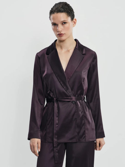 Атласная блузка с отложным воротником и поясом / Zarina