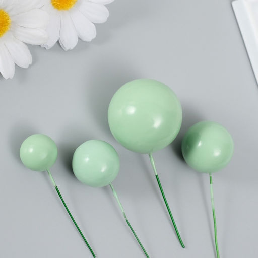 Декор для творчества «Шарики мятные», d=2; 3; 3.5 и 4 см, набор 20 шт.