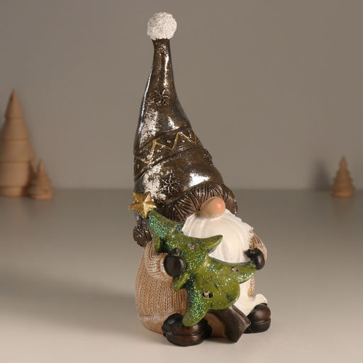 Фигурка светящаяся полистоун «Дед Мороз в колпаке, с ёлкой», беж и шоколад, 10.5×10.5×22 см