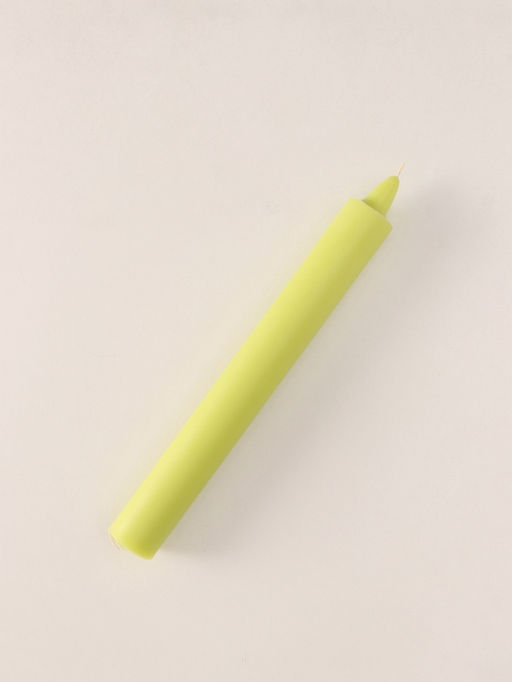 Цена за 48 шт. Ароматическая свеча парафиновая хозяйственная, 2.4×21 см, 80 г, жасмин