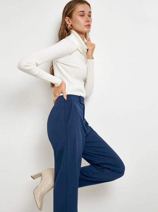 10200320121 Свитер жен. Rizoli молочный - Concept club фото 5